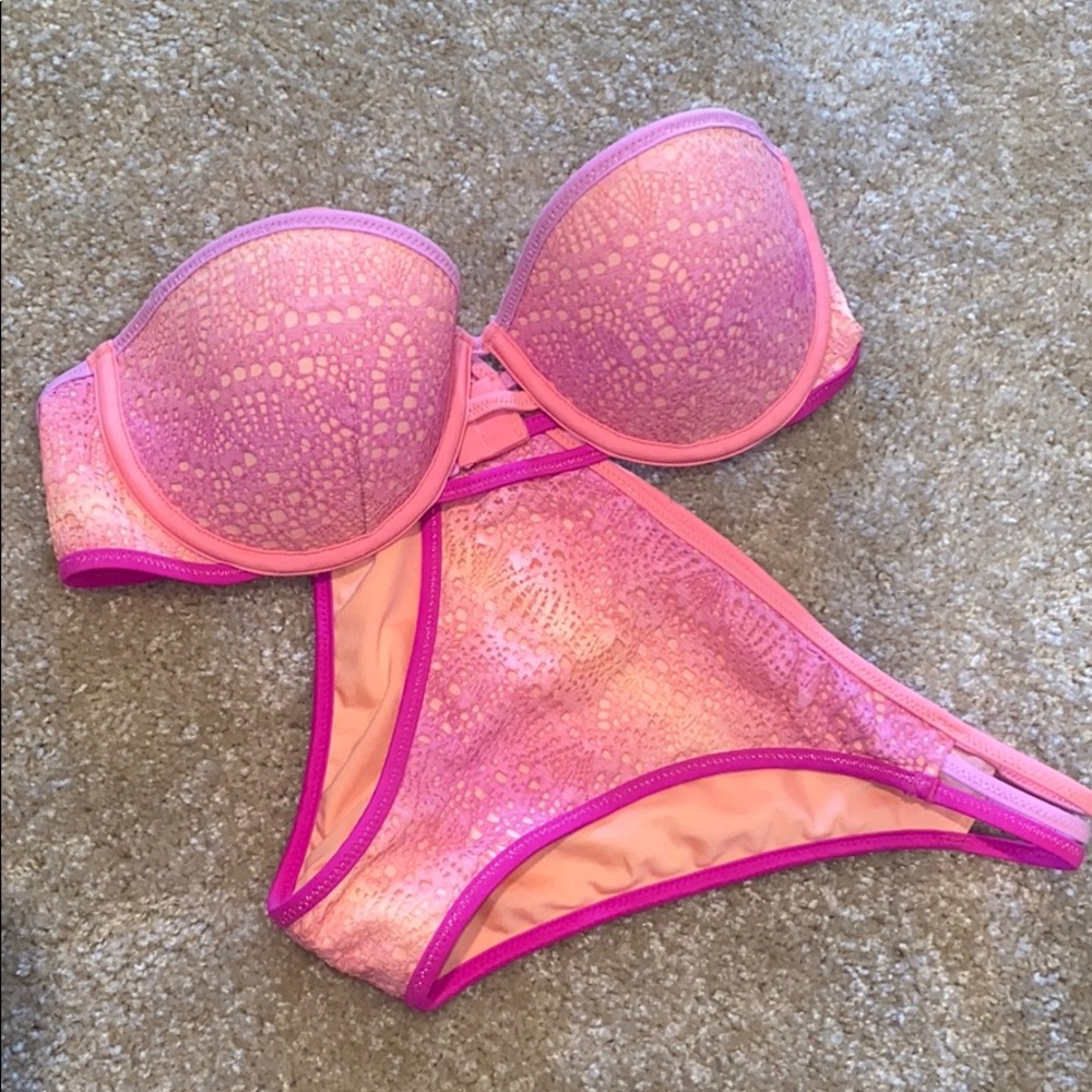 Victoria Secret Bikinis set